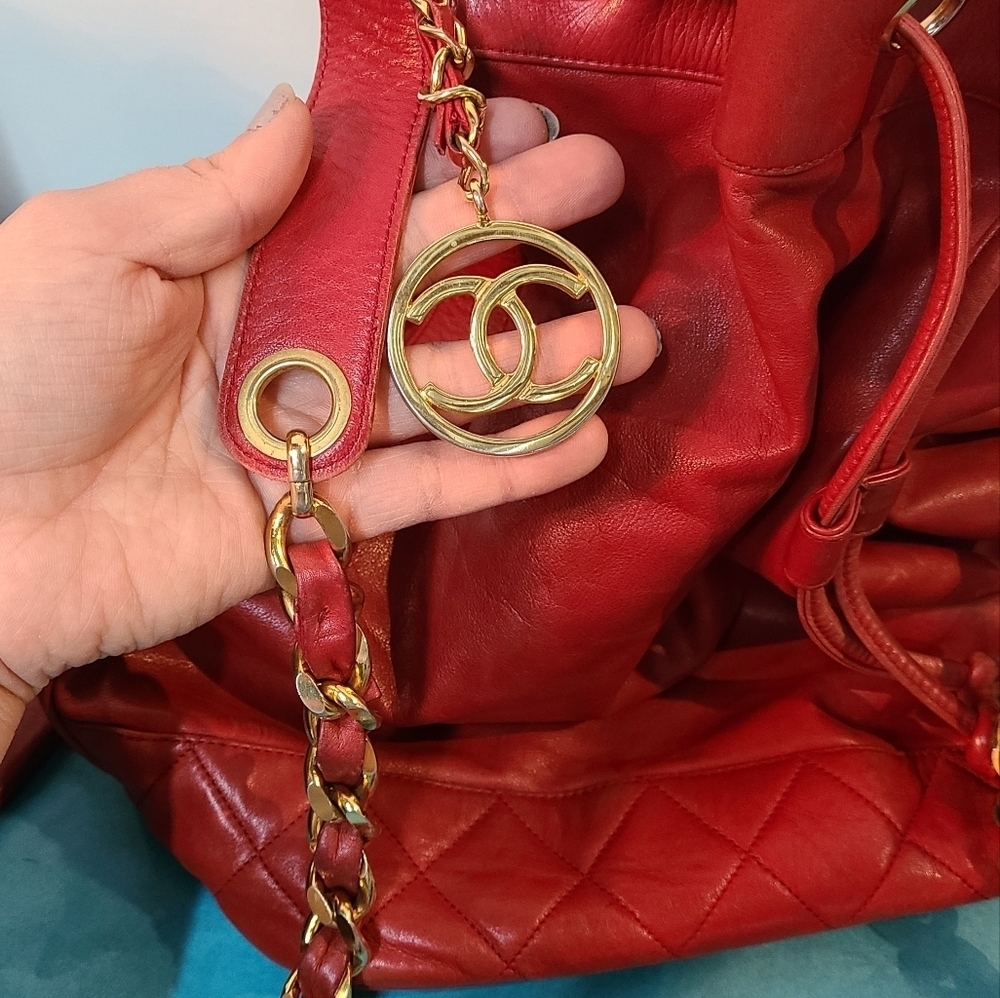 ✨️ CHANEL Vintage Bucket Bag - Picture 5 of 16